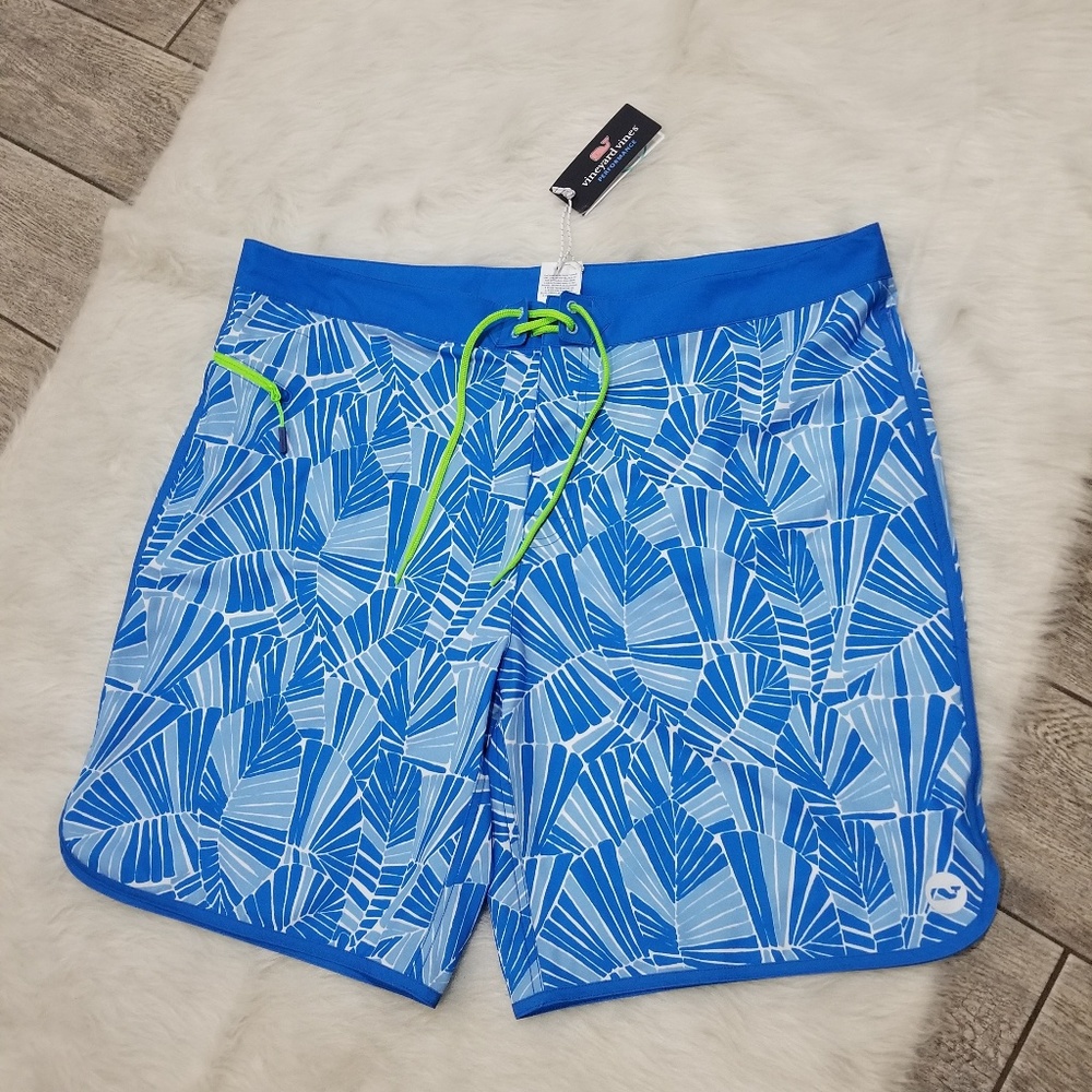 Vineyard Vines swimming trunks